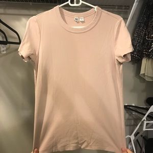 Uniqlo T-shirt